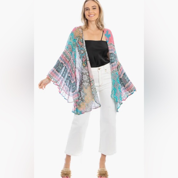 Saachi Floral Print Bell Ruffle Sleeve Sheer Ruana Kimono - Picture 3 of 11